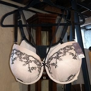 Cacique Intimates & Sleepwear - Cacique Lightly Lined Balconette Bra Cacique Intimates & Sleepwear - Cacique Lightly Lined Balconette Bra